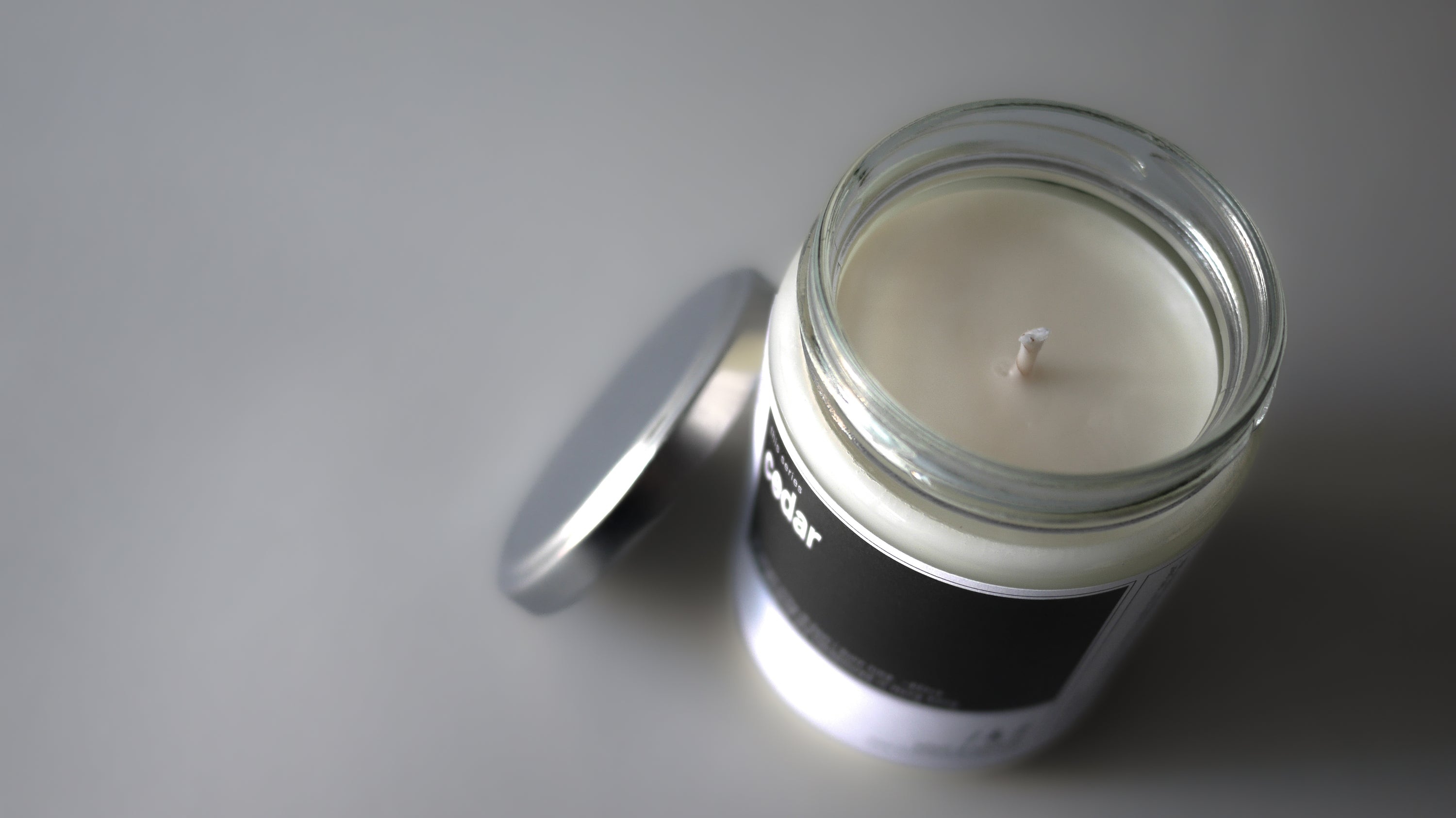 cedar / scented candle 270g // this series