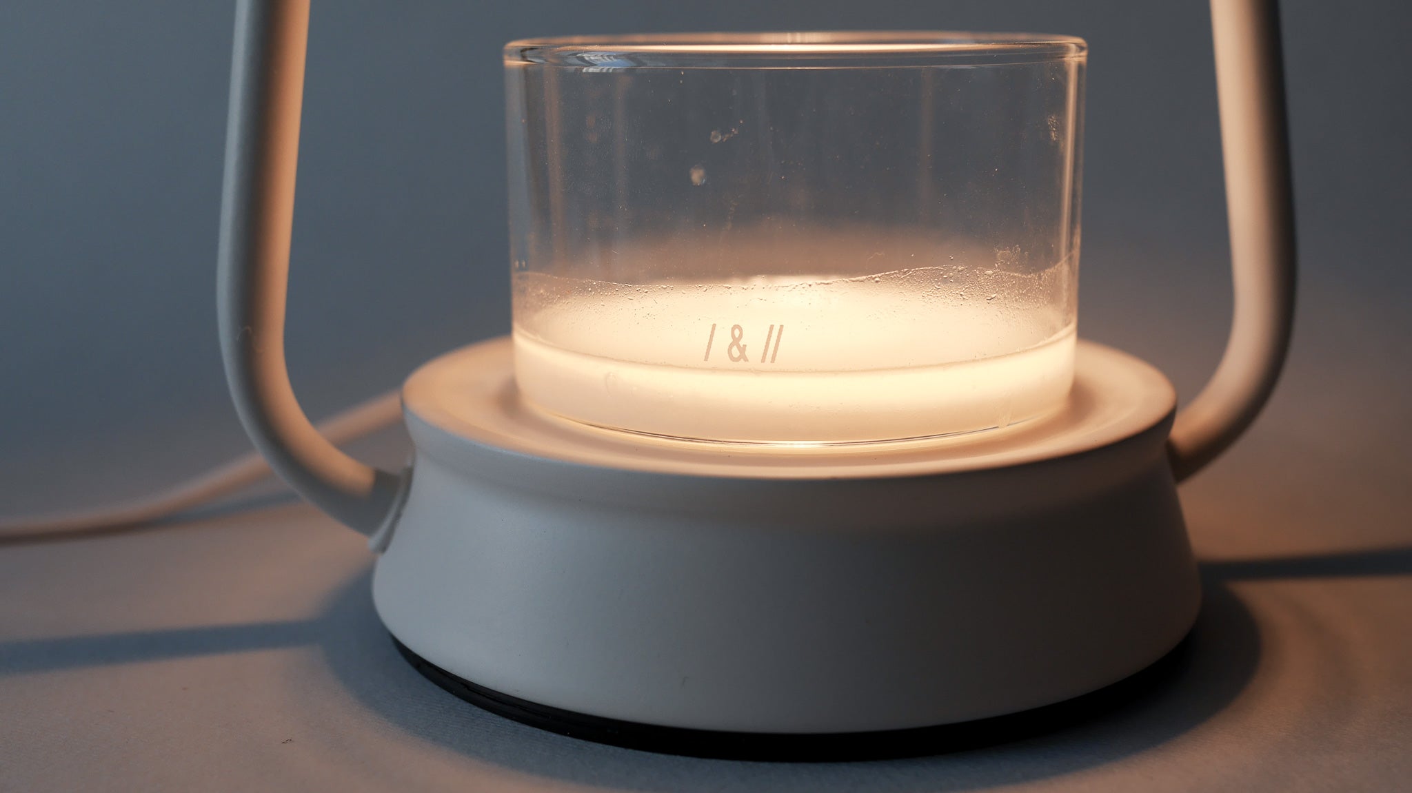 candle warmer lamp / camping light white //