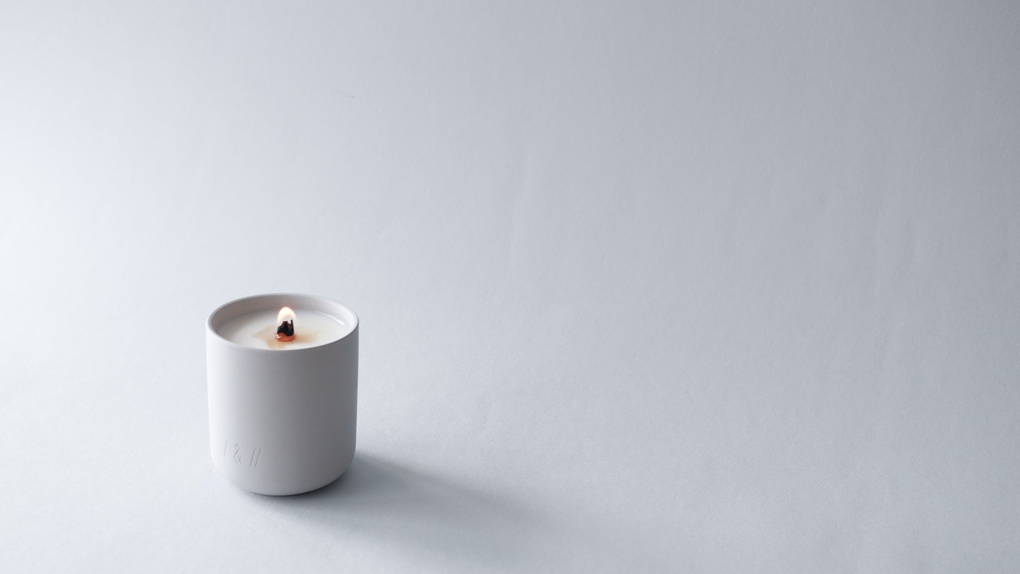 white tea / scented candle 190g // this series